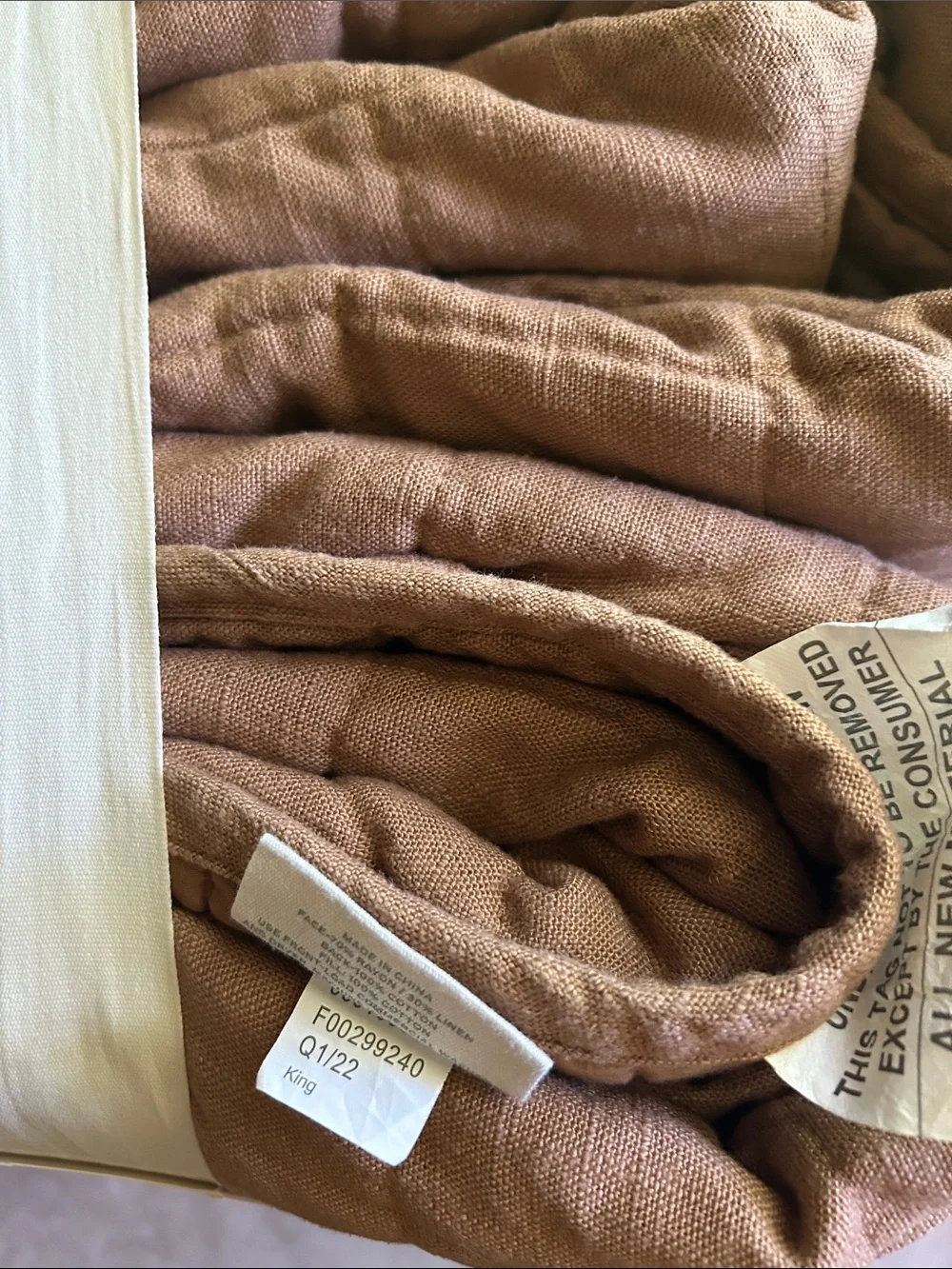 Casaluna King Heavyweight Linen Blend Quilt in Warm Brown. 106” x 94”